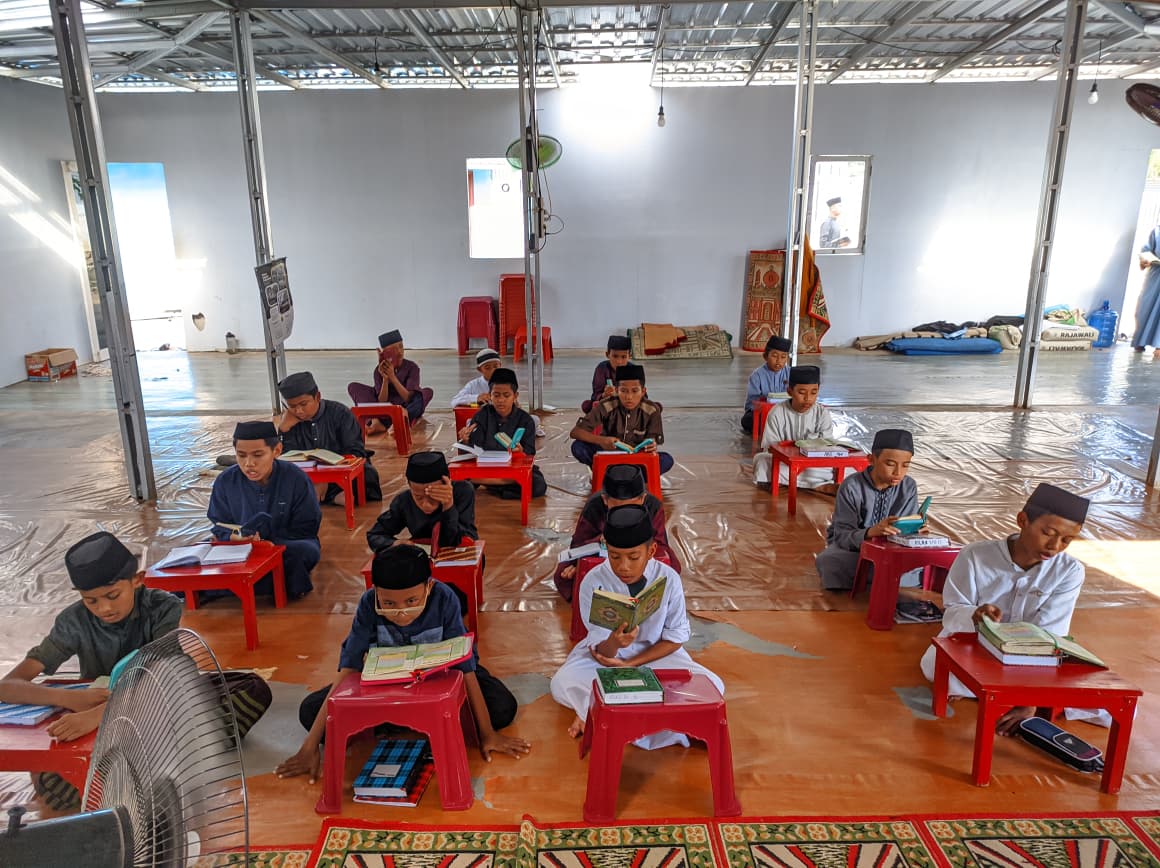 program wakaf donasi